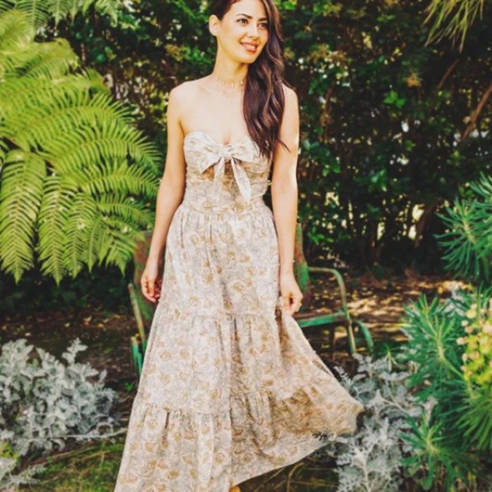 HappyxNature Infinity Strapless Maxi Dress